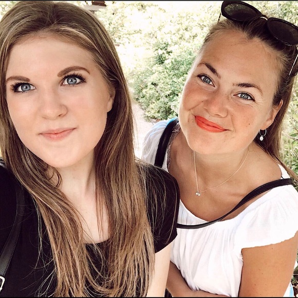 Hi I’m Sierra! ☺️💖 - Picture 3 of 8